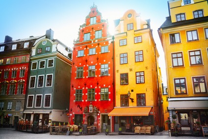 Stockholm Reisetipps - Der historische Marktplatz Stortorget ist bekannt für seine verwinkelten Häuser mit den vielen bunten Fassaden.
