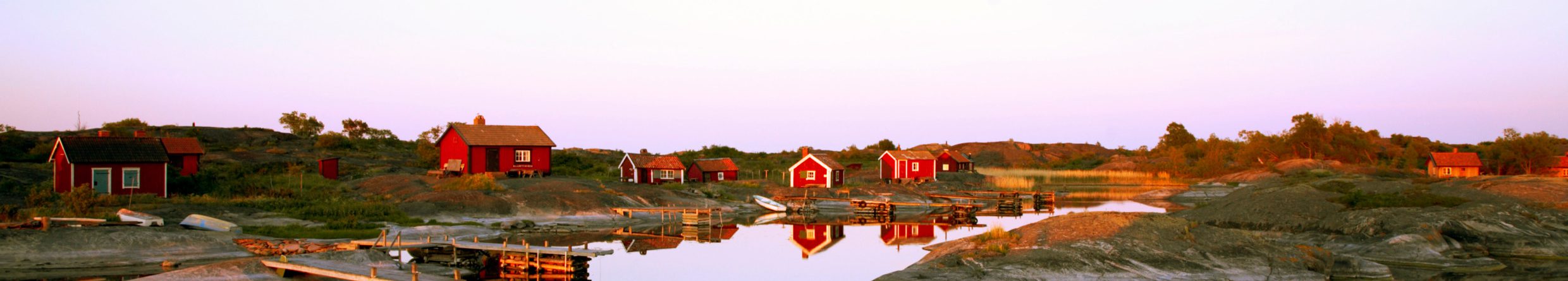Schäreninseln vor Stockholm in Schweden Urlaub auf den Schäreninseln: Ein Ferienhaus am Meer an der Ostküste vor Stockholm